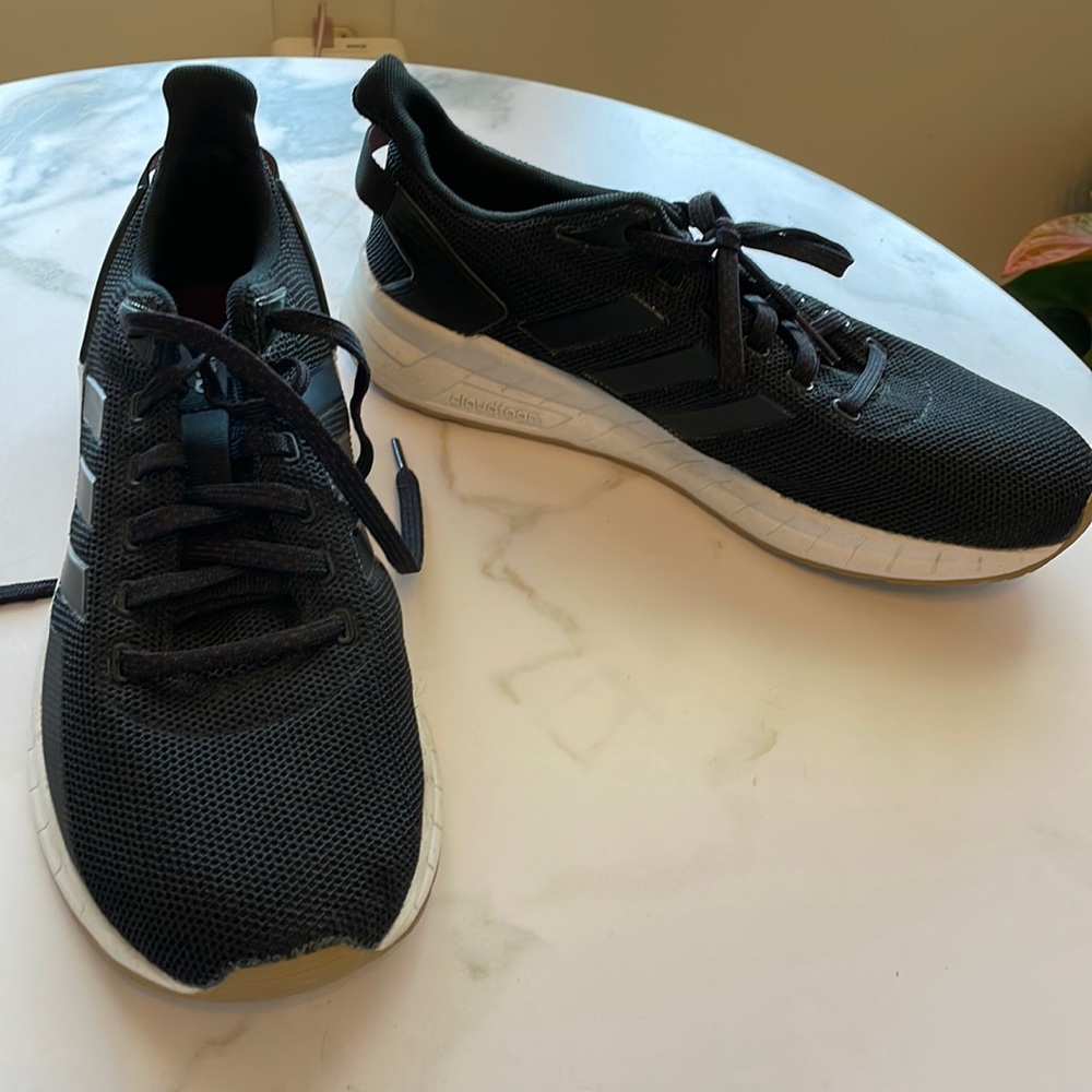 Adidas Cloudfoam Sneakers - Women size 7.5